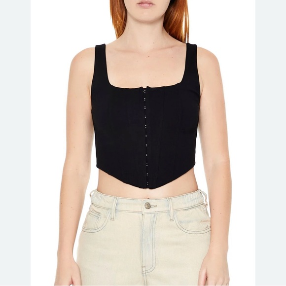 Forever 21 Black Button-Front Tank Top - Picture 1 of 6